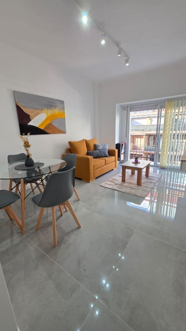 Venta departamento 2 amb a la calle Plaza Colon