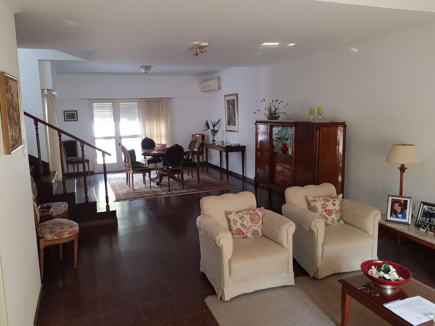 Casa en Venta de 4 dormitorios