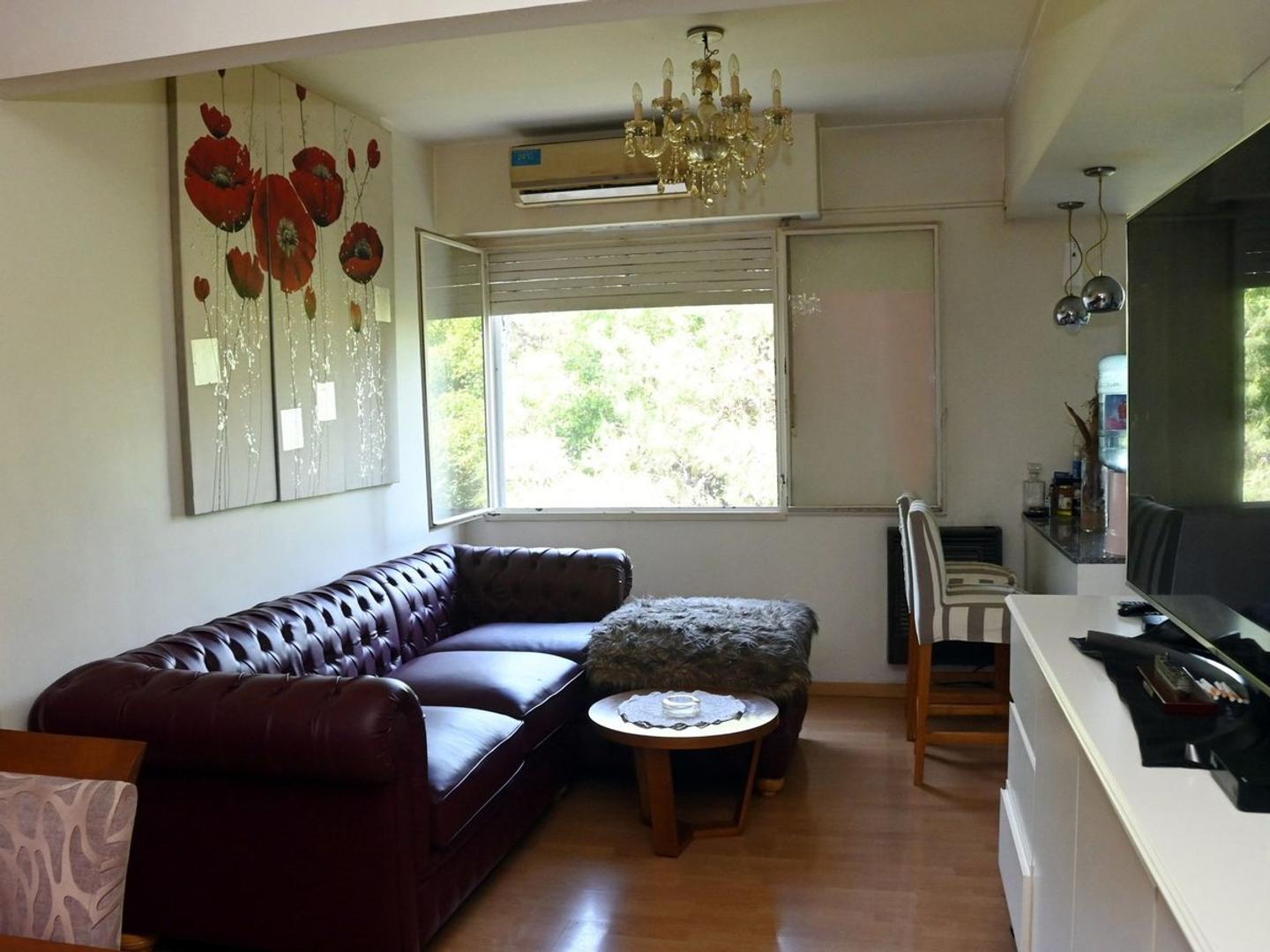 Departamento 4 ambientes LUMINOSO en Florida