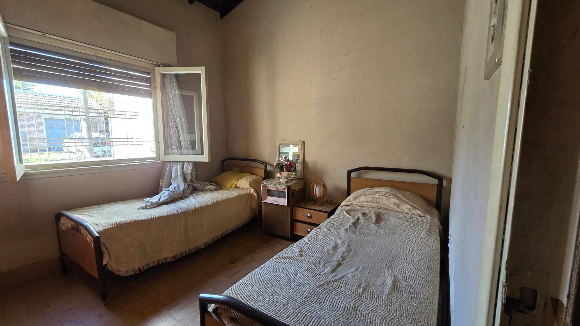 Casa en Venta en Villa Santos Tesei, USD 90.000