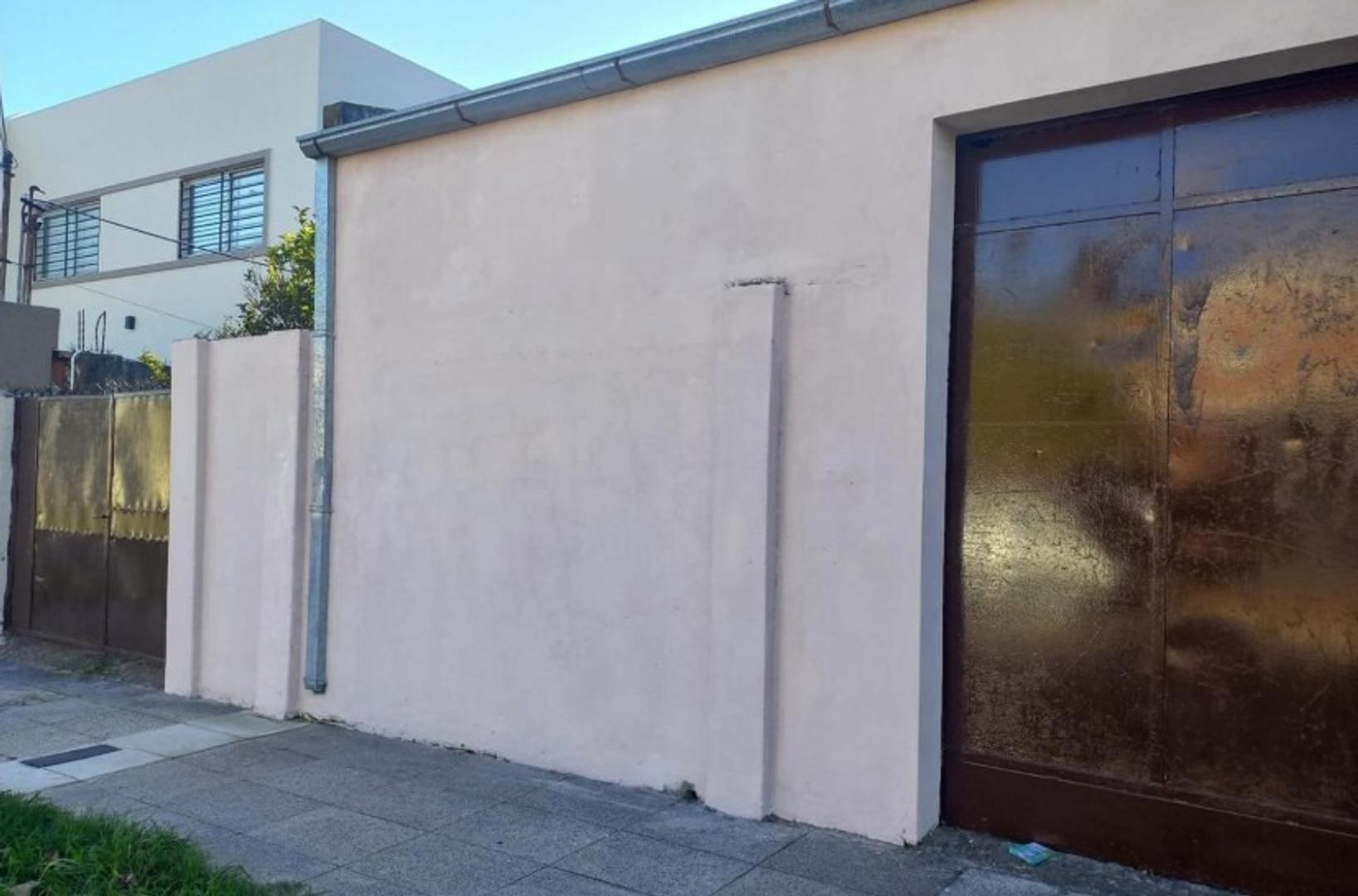 Galpon en Venta / El palomar / cercano al acceso oeste