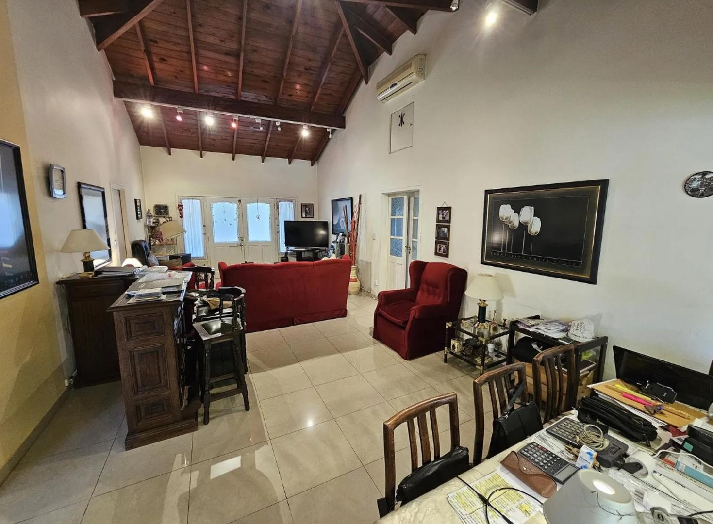 Casa en Venta en Country Club Banco Provincia, USD 249.000