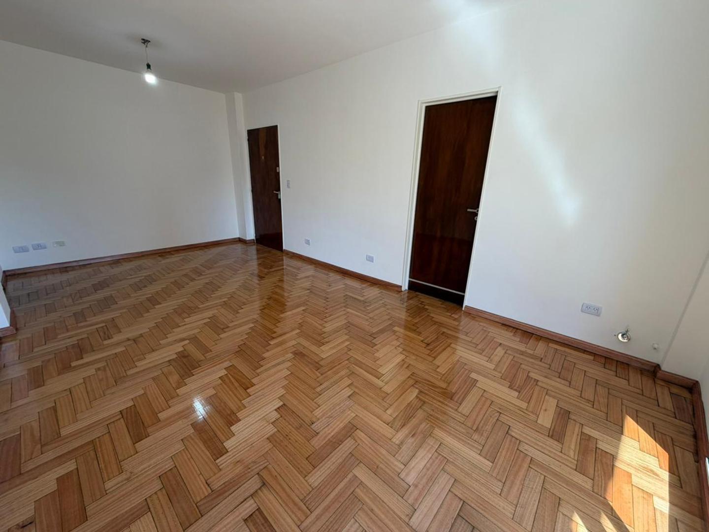 Departamento en Venta en Vicente Lopez, USD 137.000