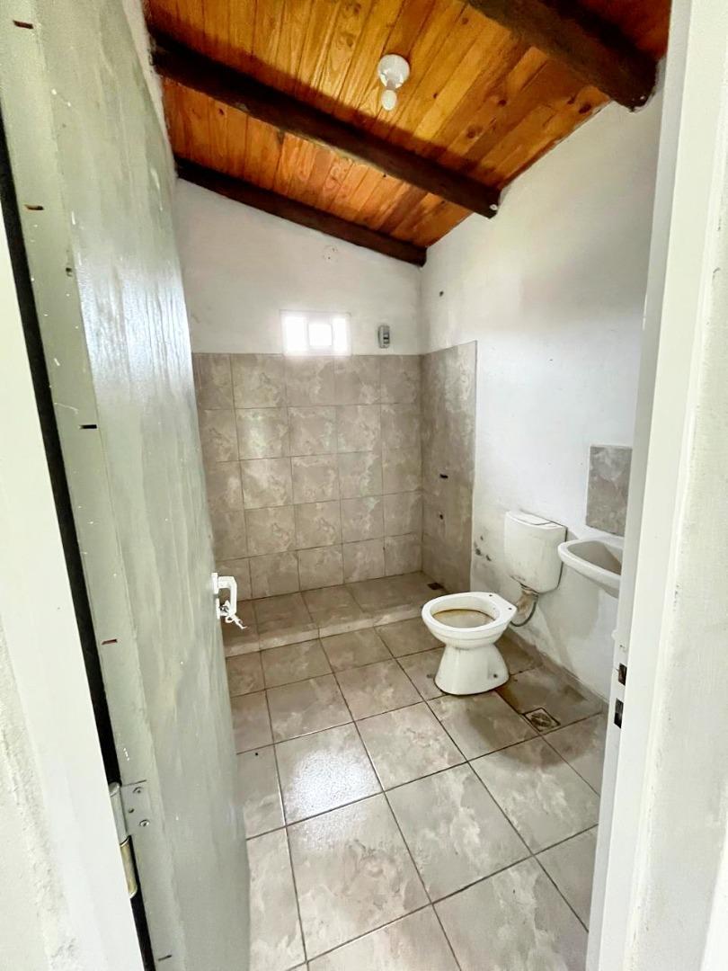 Casa 3 ambientes con 1 baño