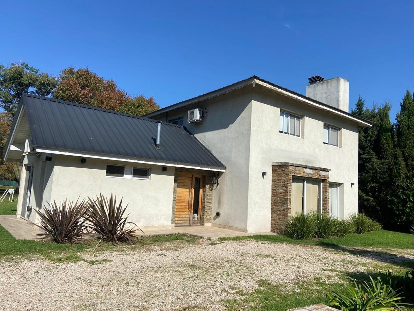 La Prensa y Miro, La Tradición. Francisco Alvarez