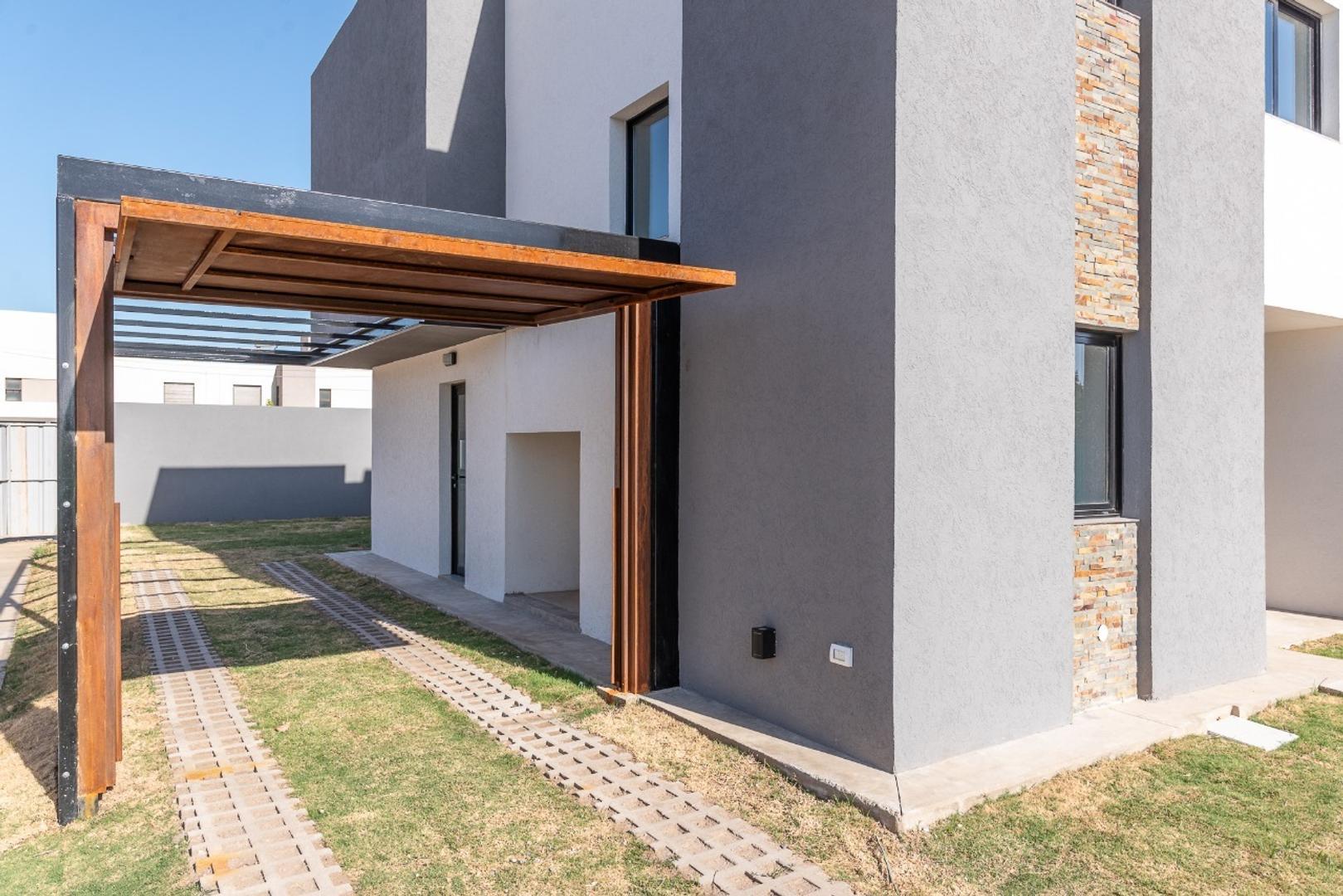 Casa en Venta en Tejas del Sur 2, USD 187.500