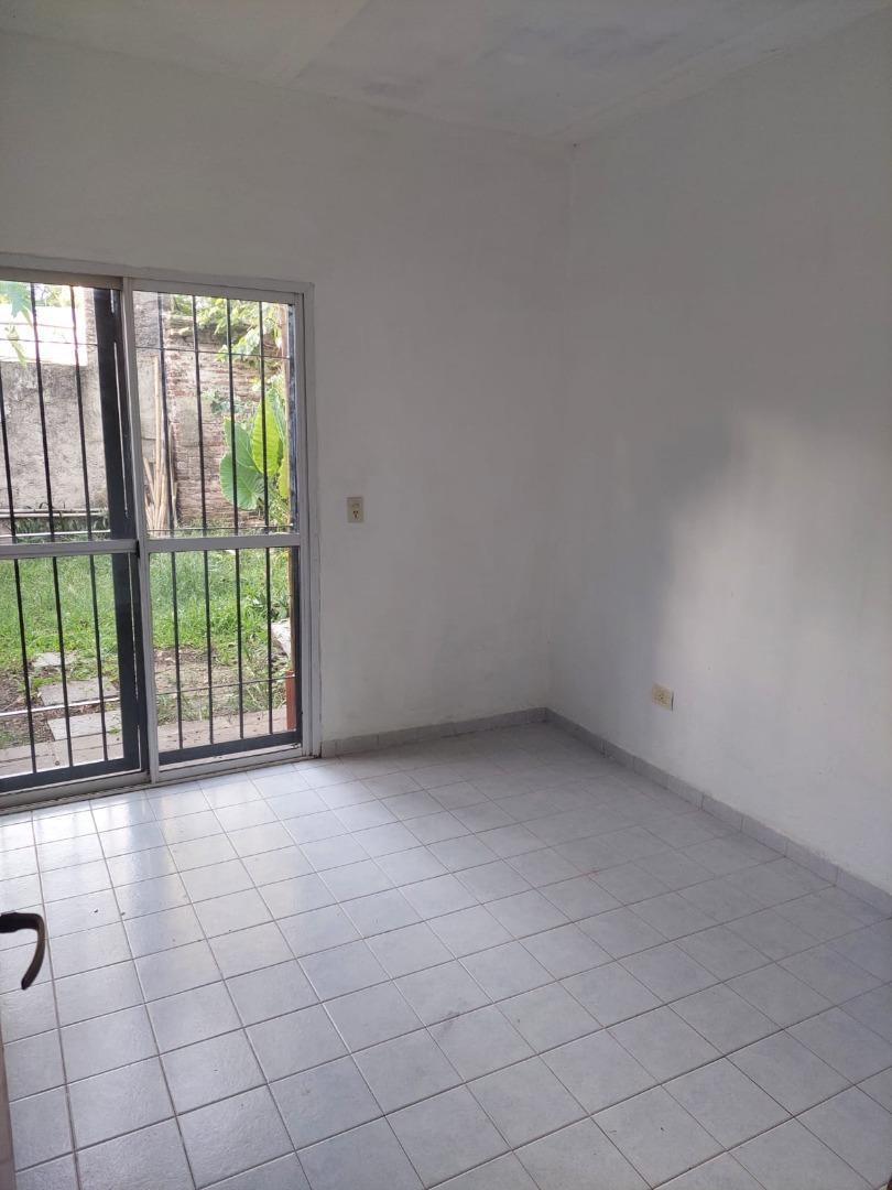 Centenario De Mayo 1700