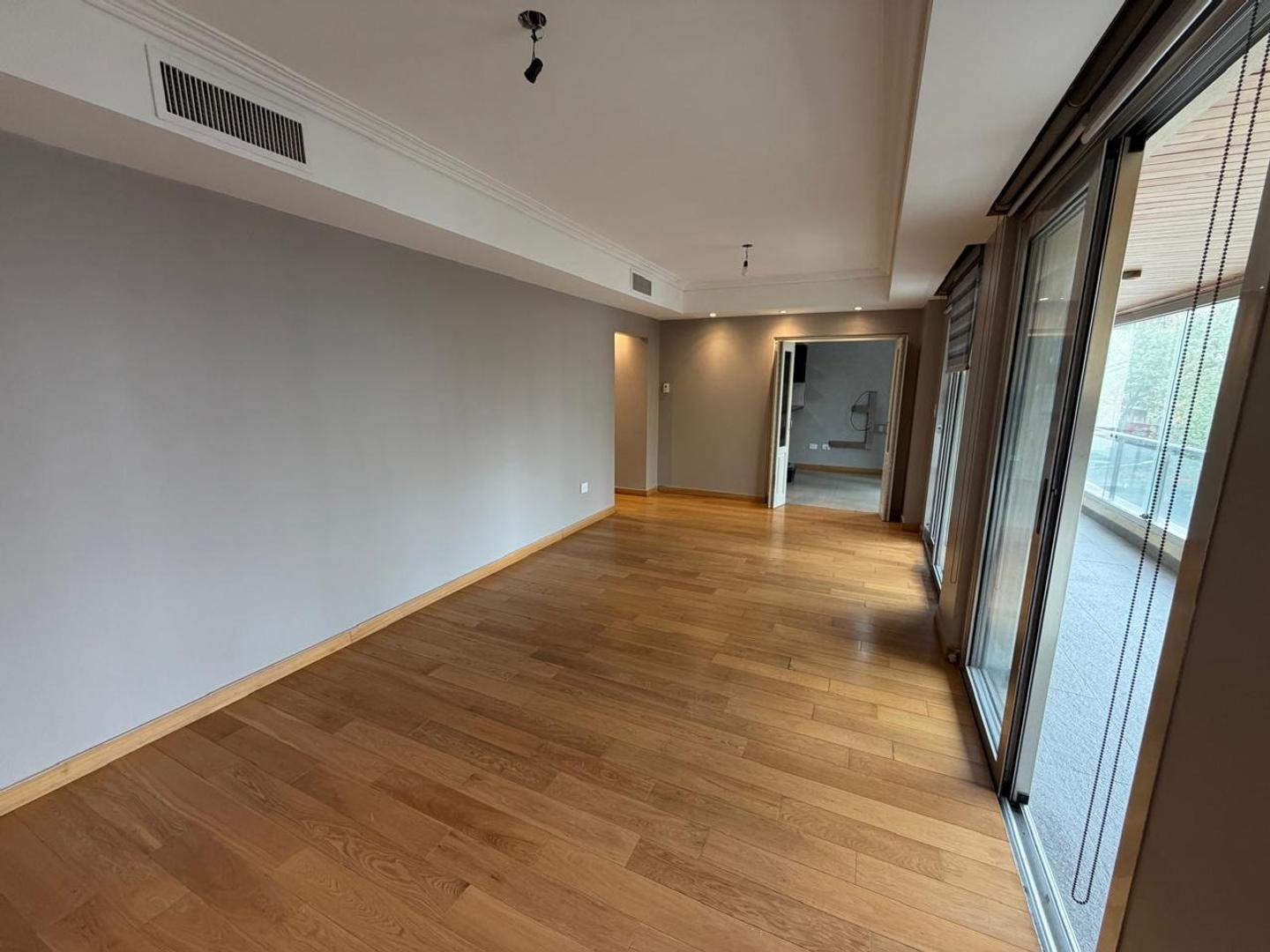 Departamento en Alquiler de 3 dormitorios