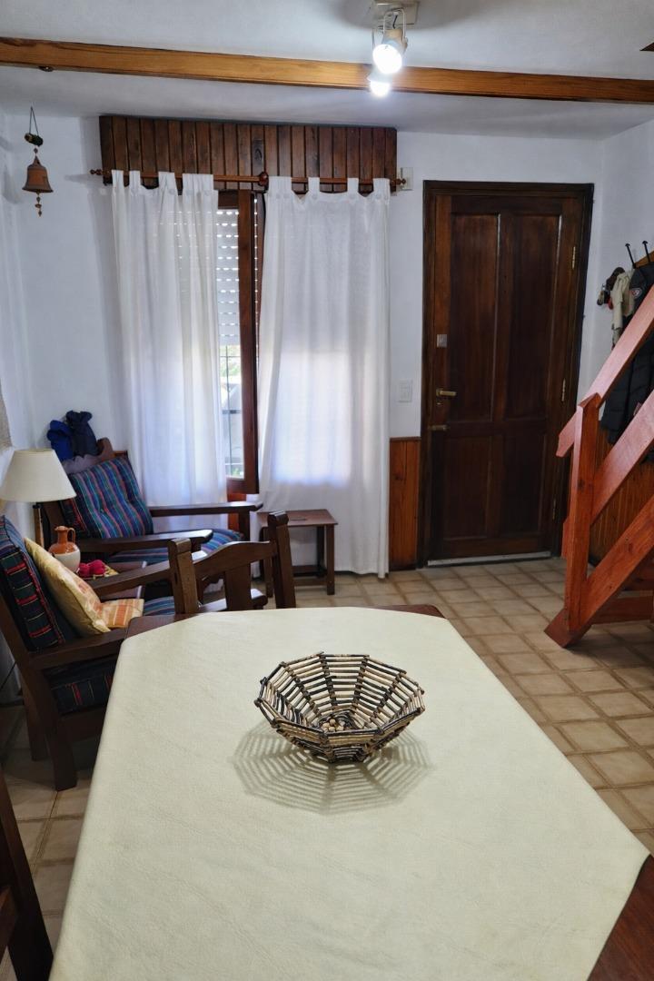 Depto Tipo Casa en Venta de 4 ambientes