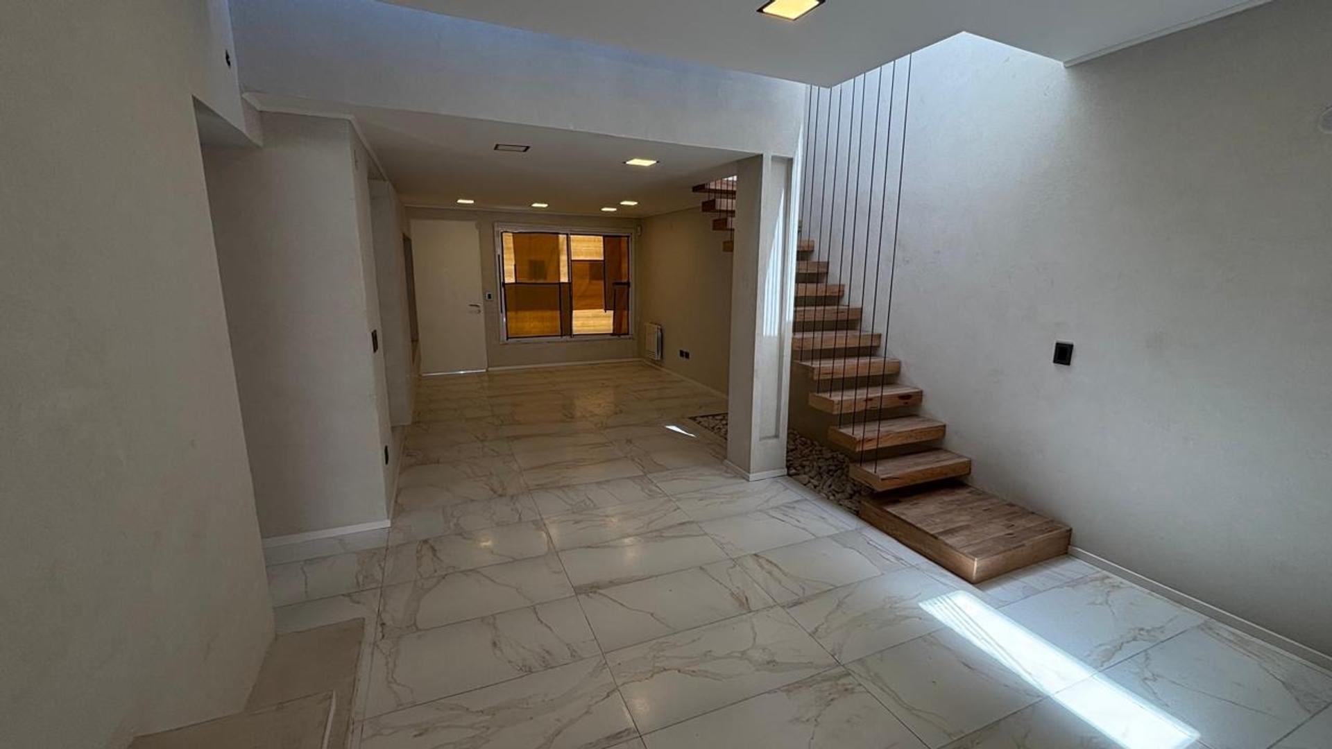 Casa en Venta en Ramos Mejia Sur, USD 360.000