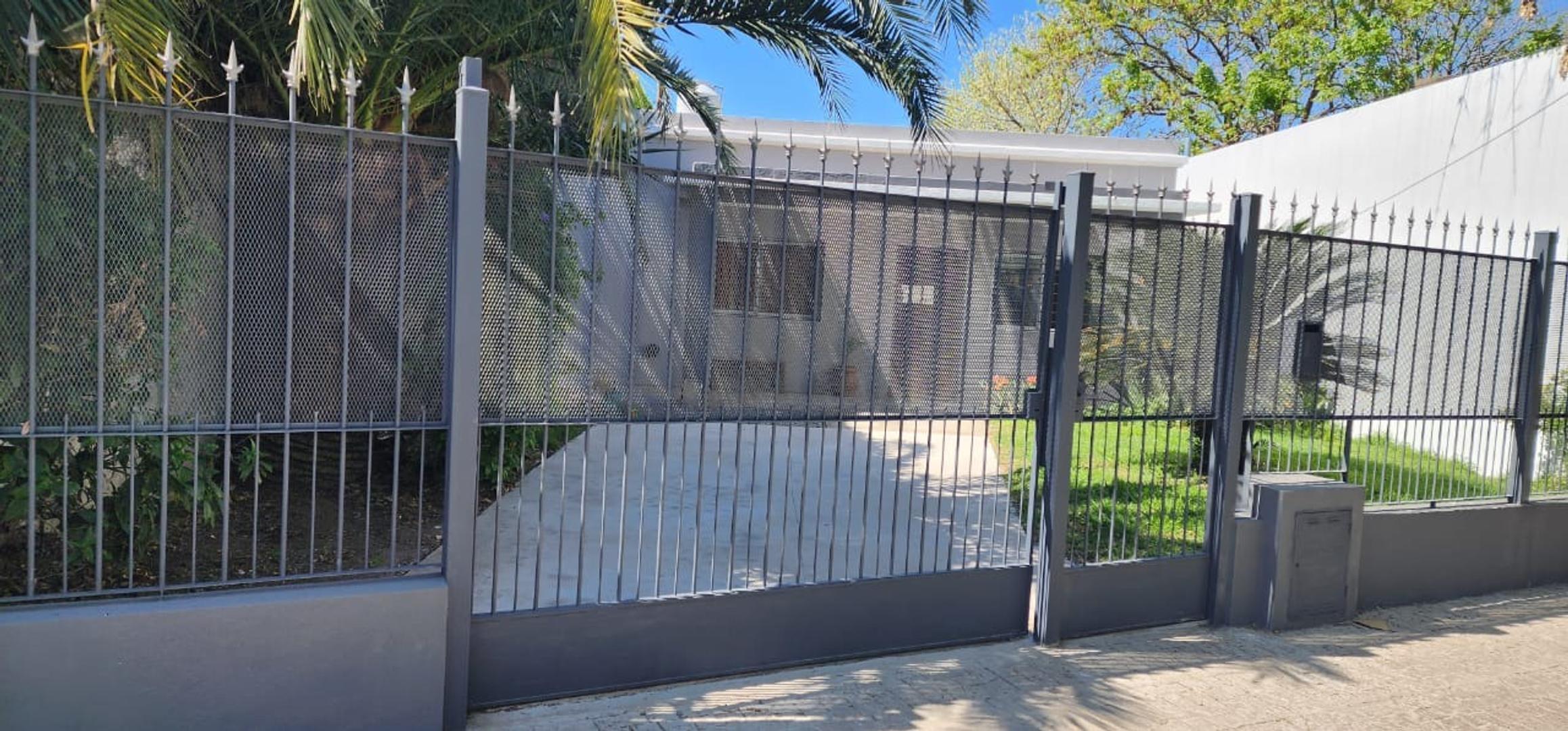 Venta casa 3 ambientes estilo americano