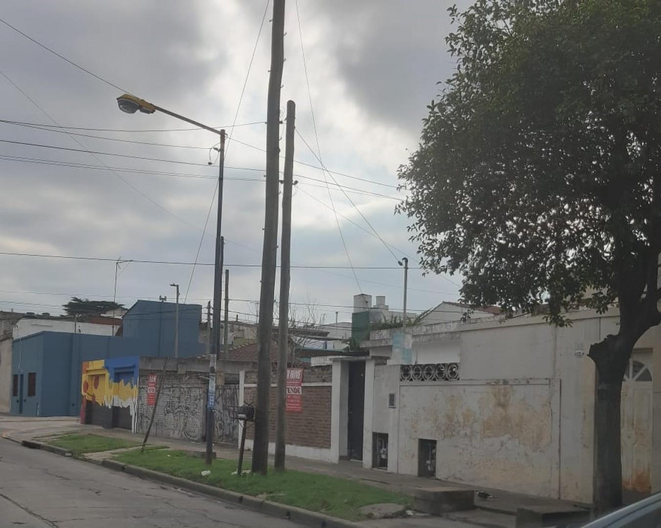 Casa 2 ambientes con 2 baños