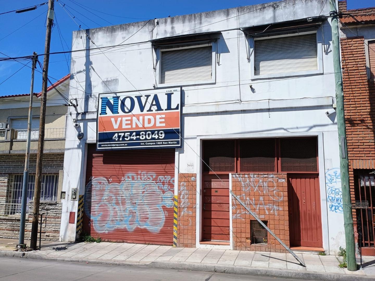 Galpón de 176 mts.+ 130 mts. de oficinas/vivienda en 1° piso