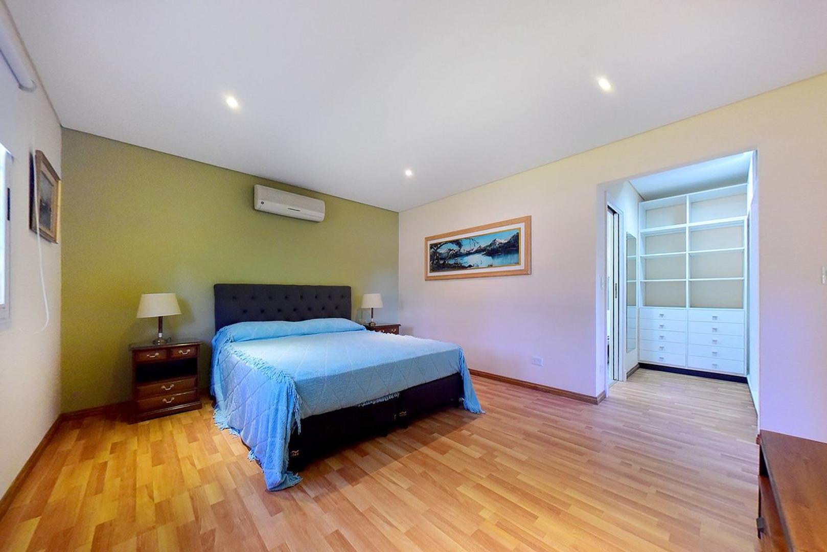 Juan B. Bibiloni 100