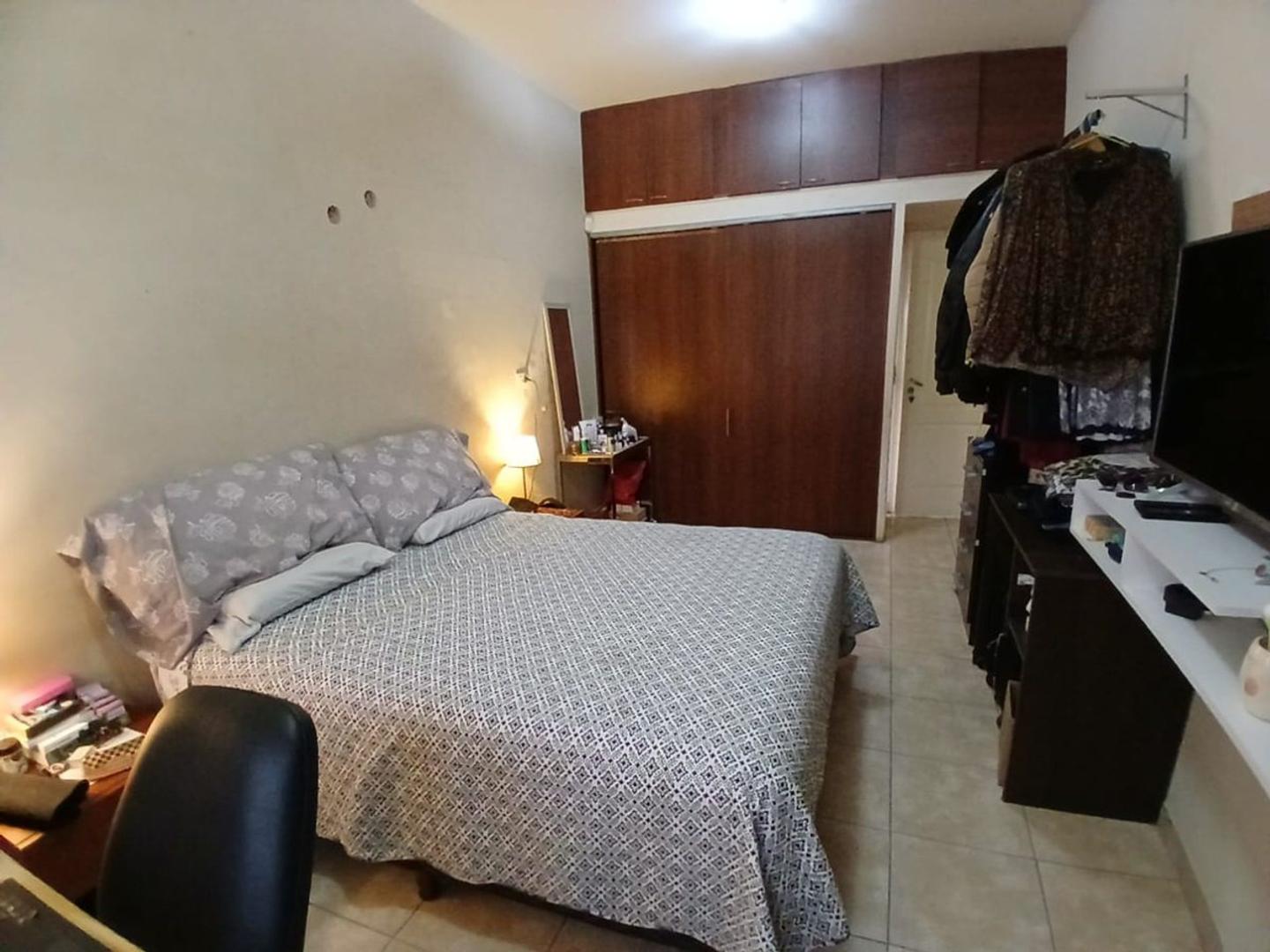 Depto Tipo Casa en Venta con 1 cocheras
