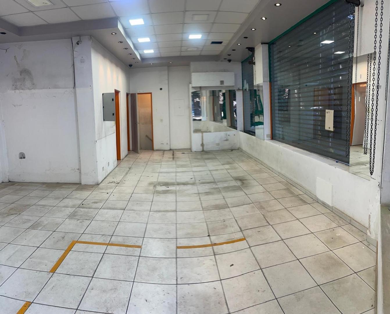 Sanchez De Bustamente 300