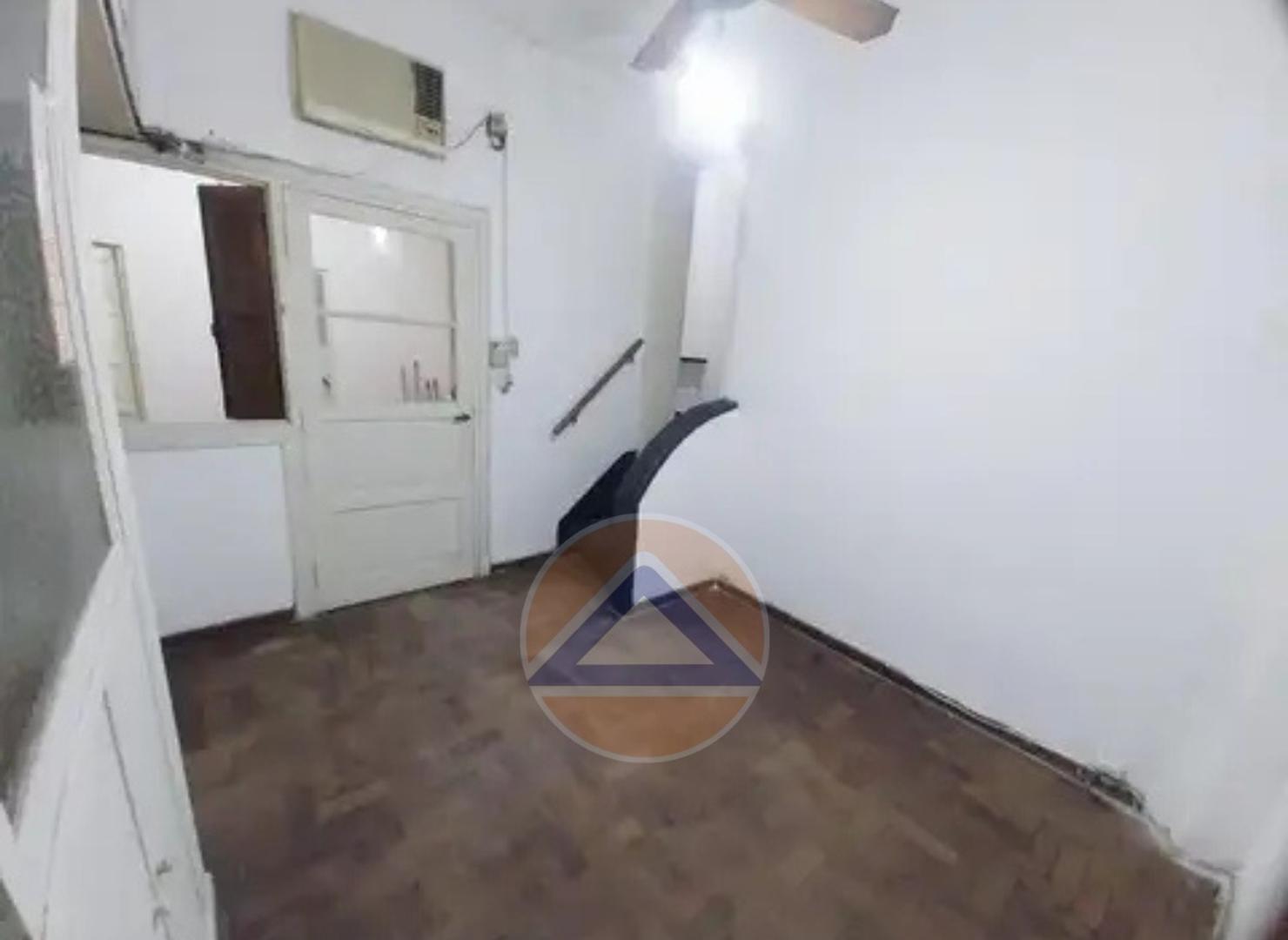 Depto Tipo Casa 2 ambientes con 1 baño