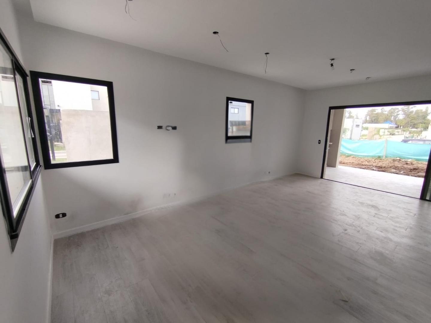 Casa en Venta en Springpark, USD 185.000