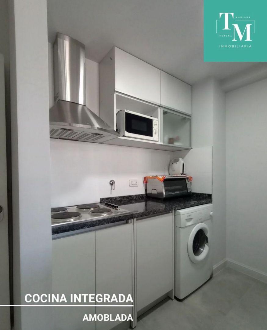 Departamento en Alquiler en Centro, $ 875.000