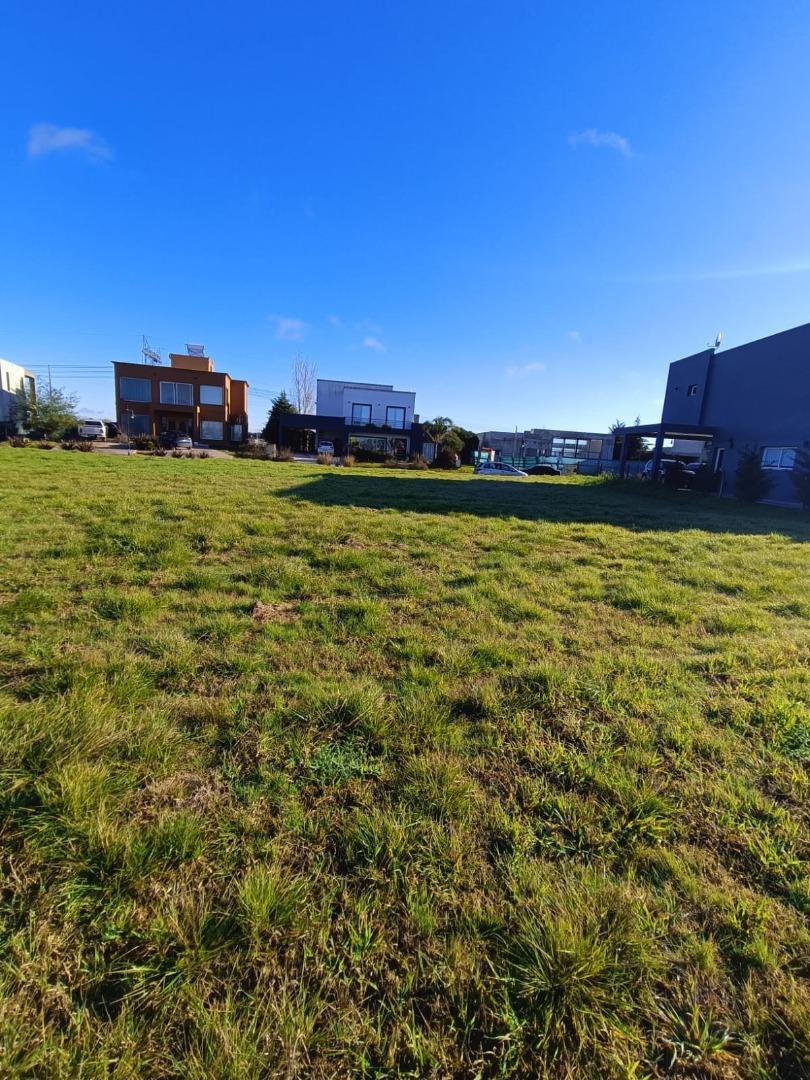 Terreno en Venta en Country Santa Rita, USD 94.000