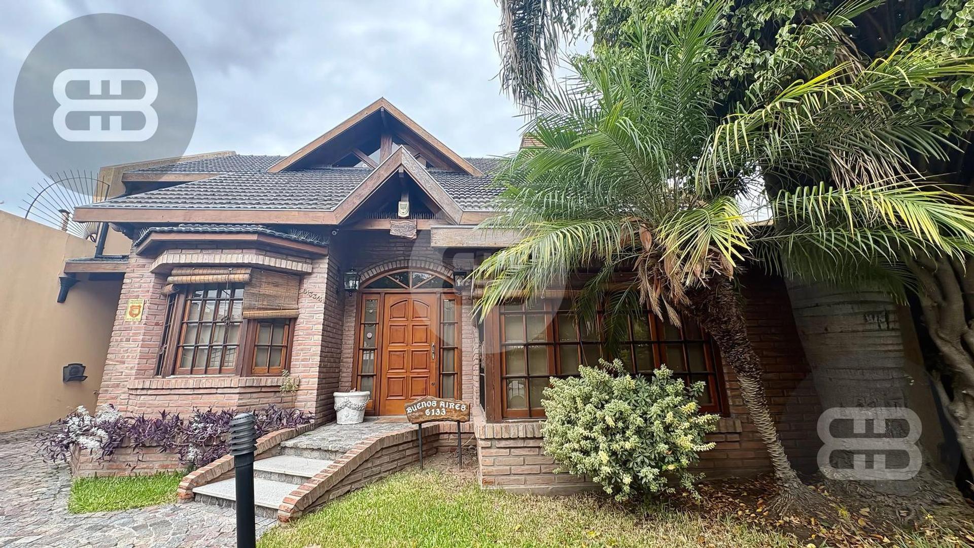 IMPONENTE CHALET 5 AMBIENTES - V. BALLESTER