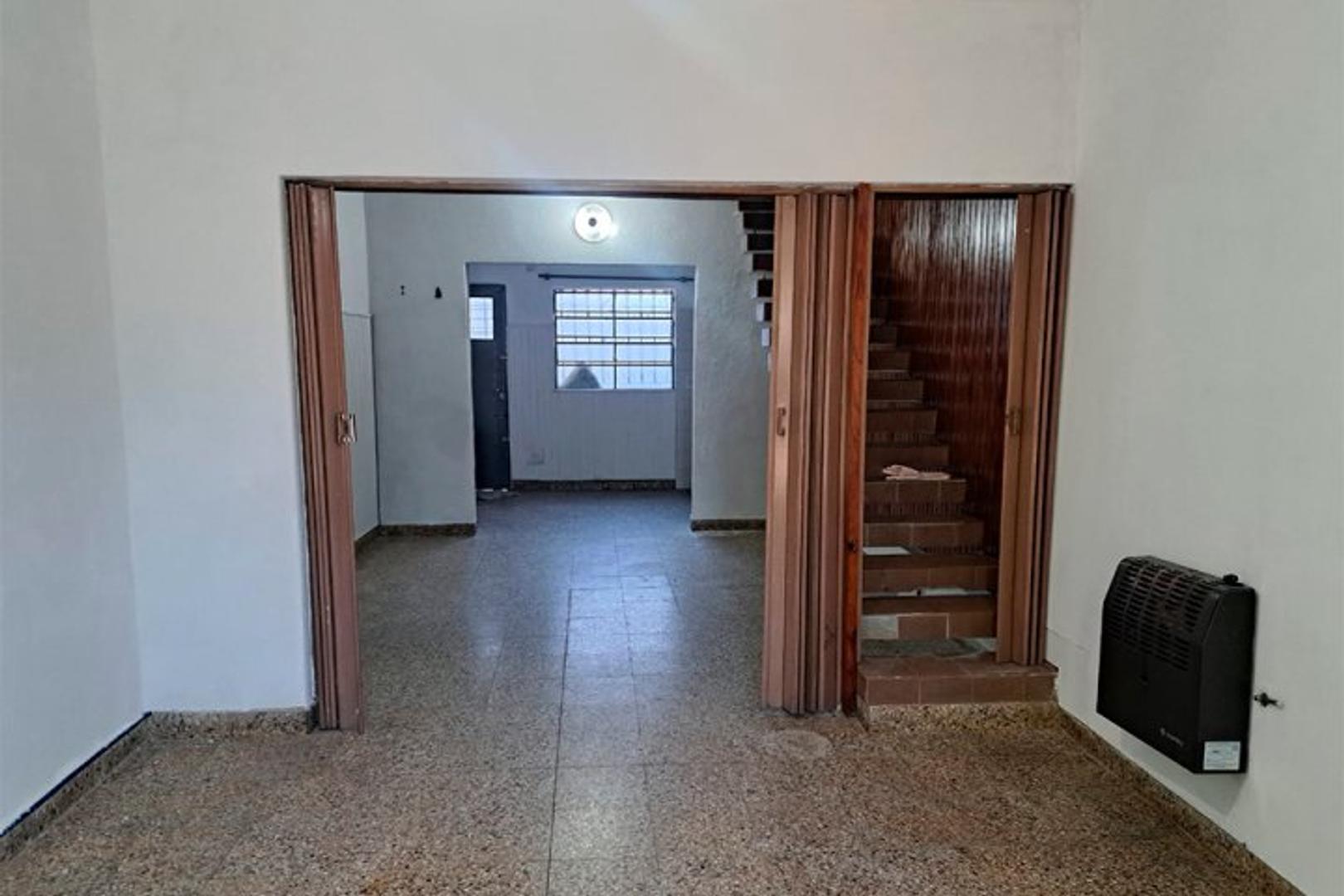 Casa en Alquiler en Alvear, $ 590.000