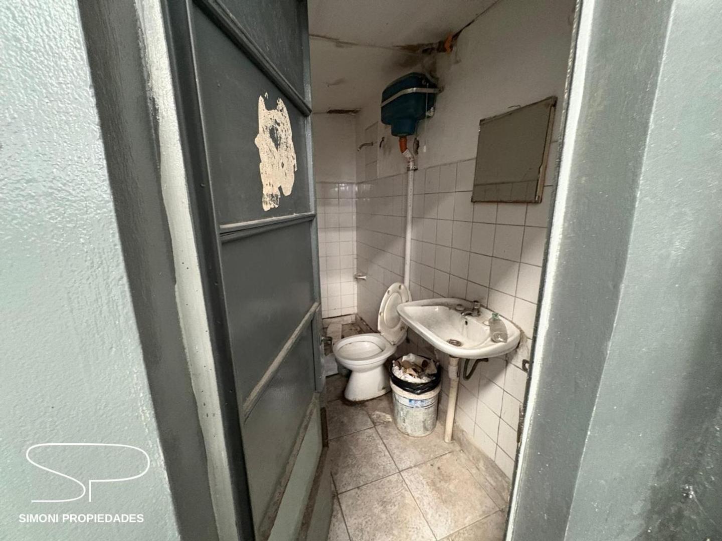 Galpón para uso industrial o depósito 317 m²