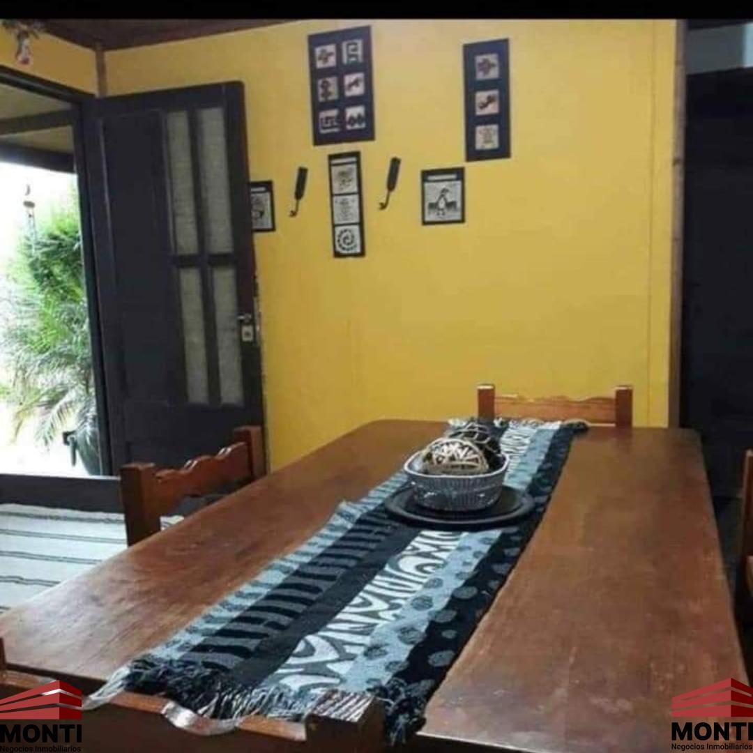 CASA EN VENTA - Barrio Hipodromo