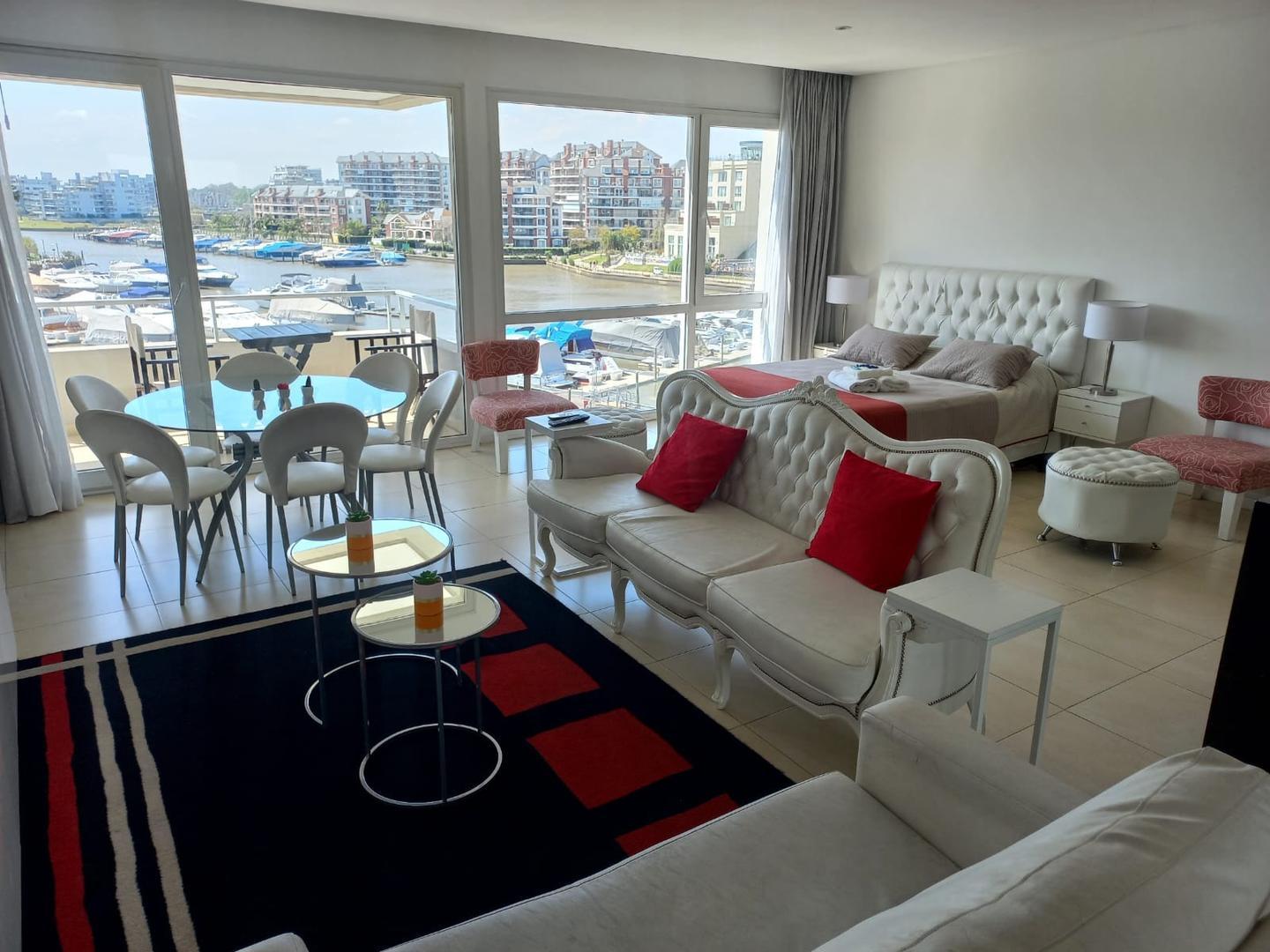 LOFTS DE 120 METROS A LA BAHIA MAS BALCON