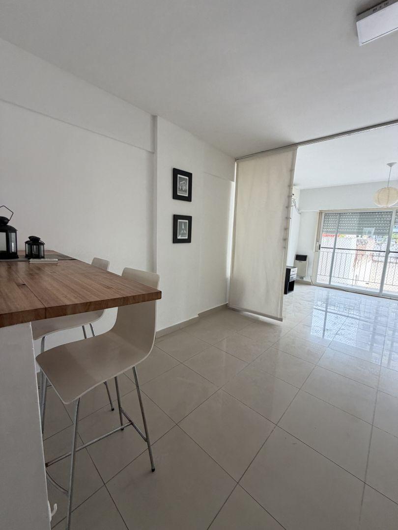 Departamento en Alquiler en Almagro, $ 600.000