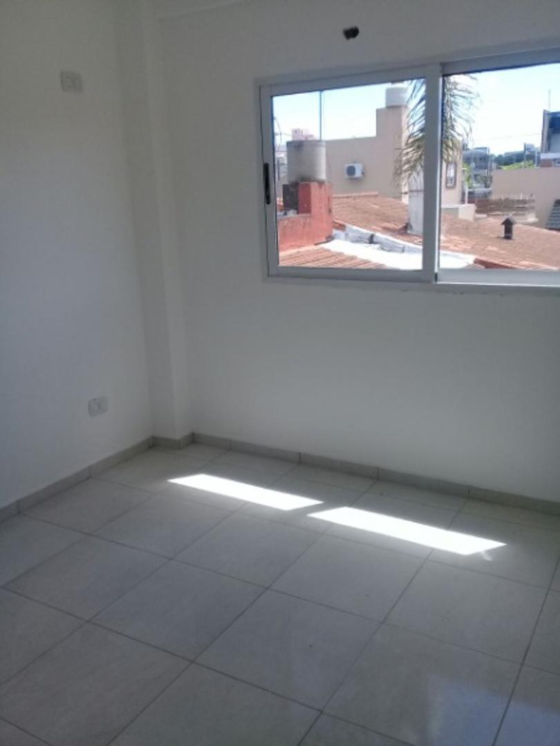 Simbron 2033 , Piso 2