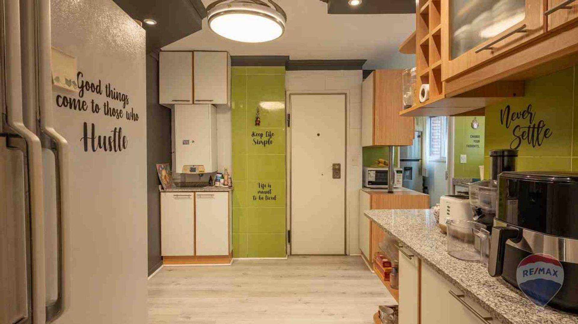 Departamento en Venta con 1 cocheras