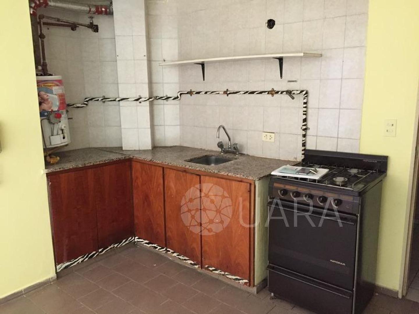 MONOAMBIENTE A 20MTS DE HOSPITAL DE CLINICAS IDEAL INVERSOR