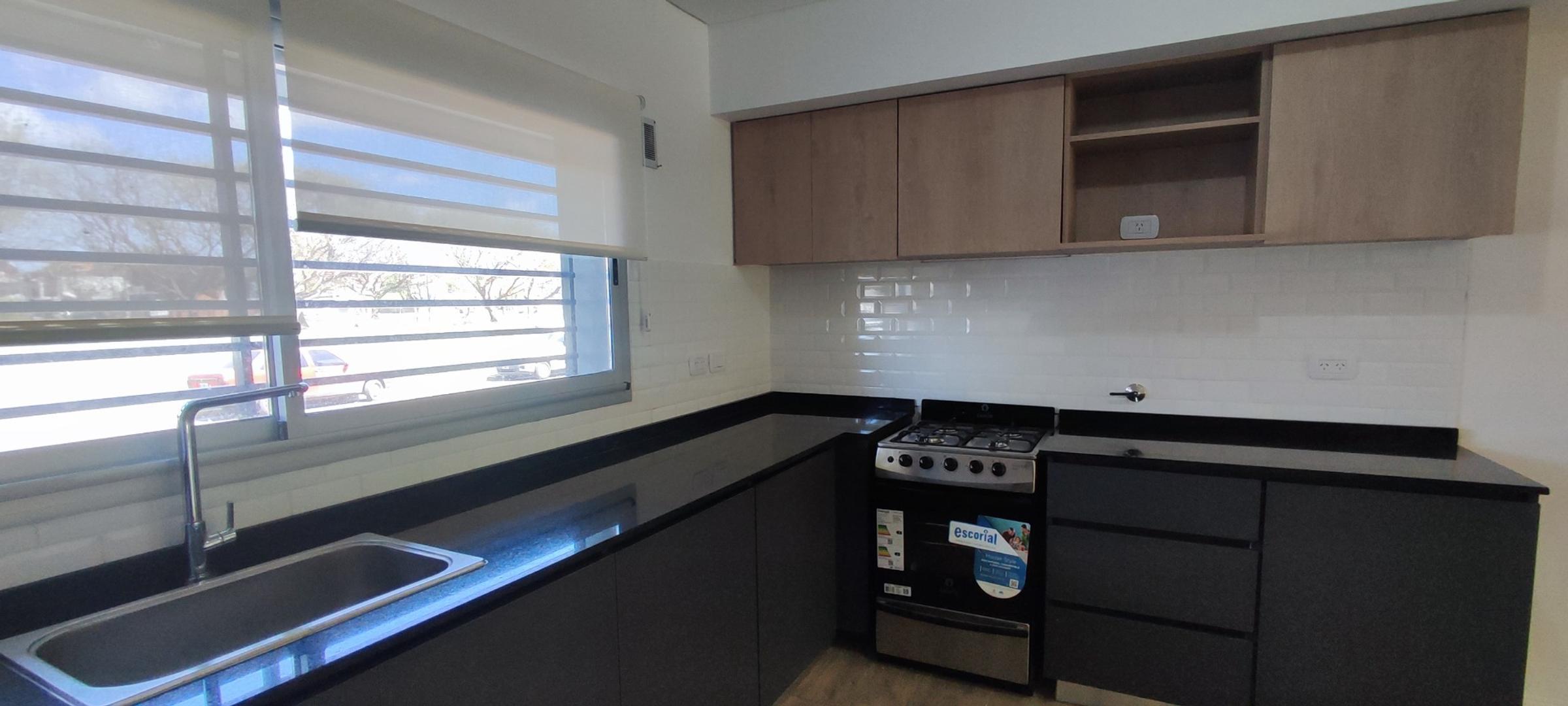 Departamento 3 ambientes con 2 baños