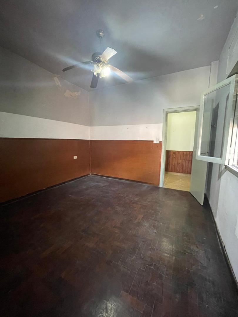 Depto Tipo Casa 2 ambientes con 1 baño