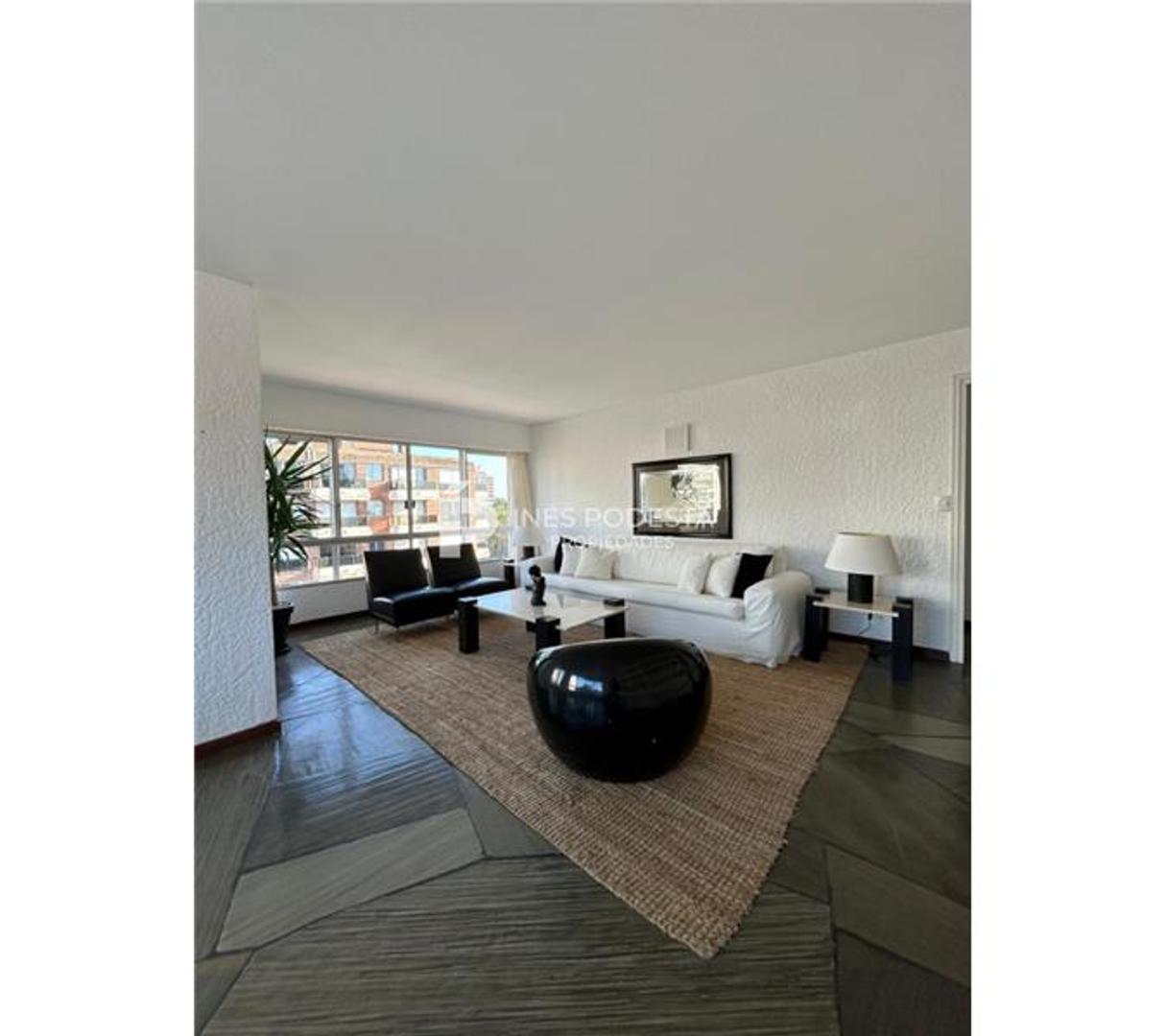 Departamento en Alquiler de 3 ambientes