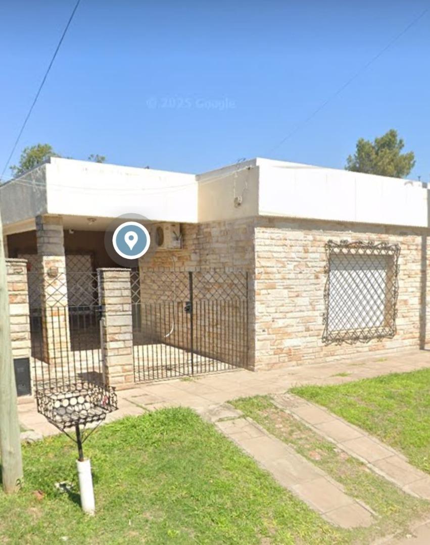 Casa 4 ambientes - Ituzaingó Norte