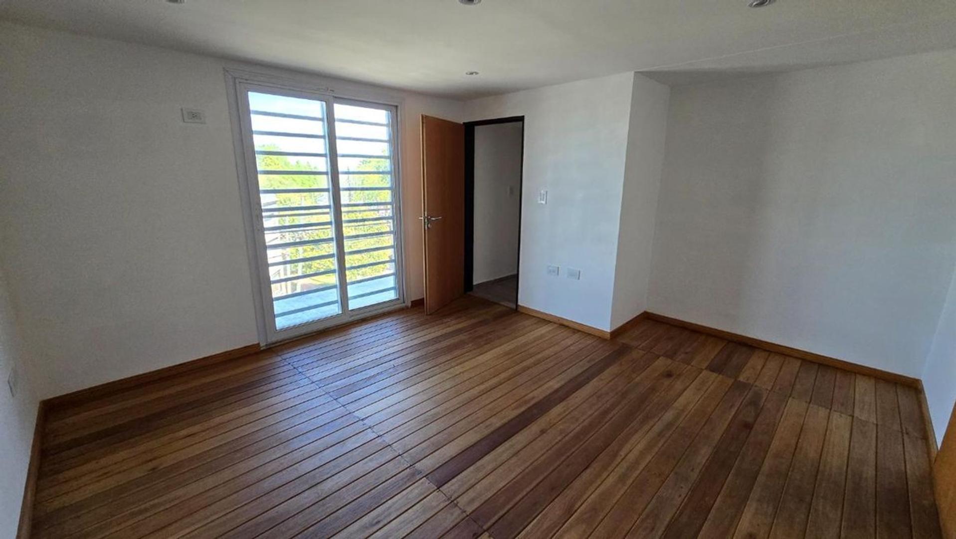 ALQUILER DEPTO 3 AMB BERNAL