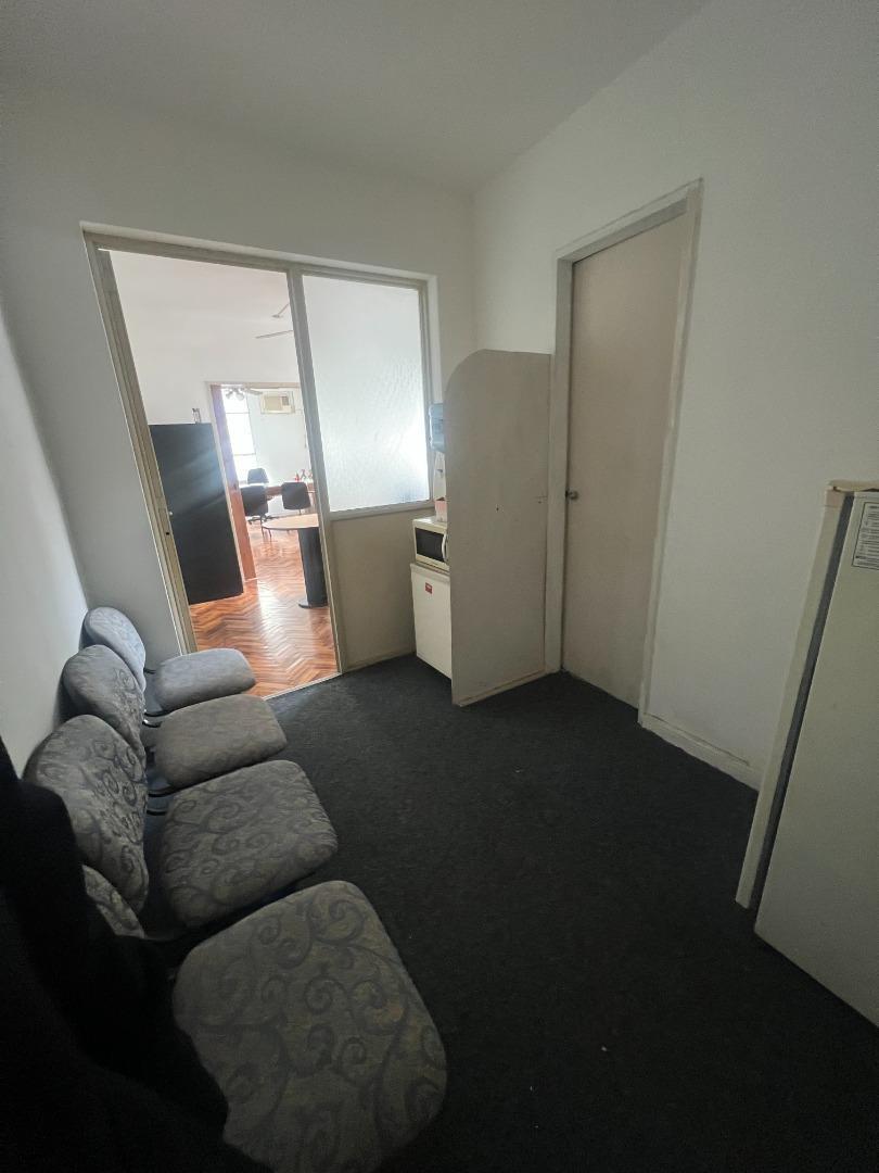 Oficina en Venta en Tribunales, USD 40.000