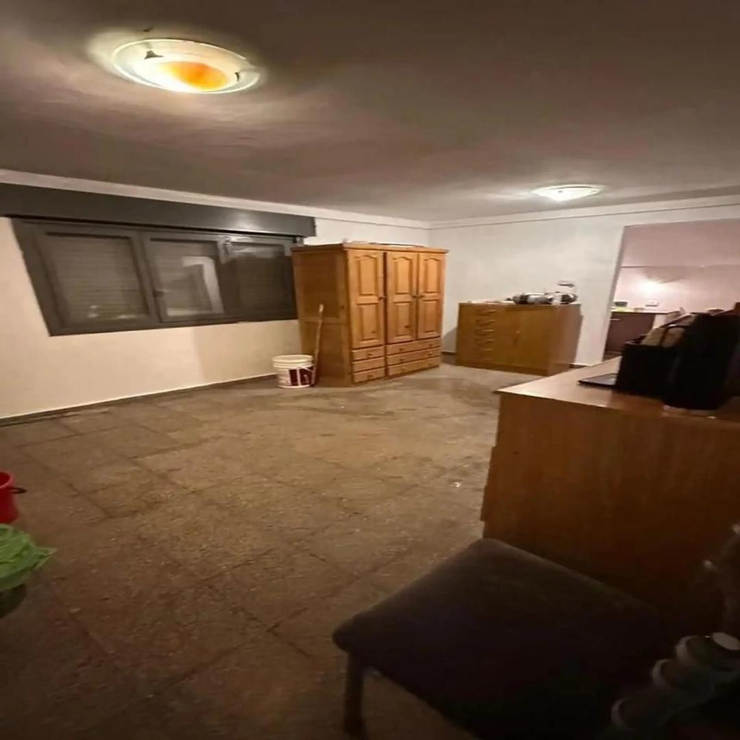 CASA A REFACCIONAR EN VENTA EN GONNET