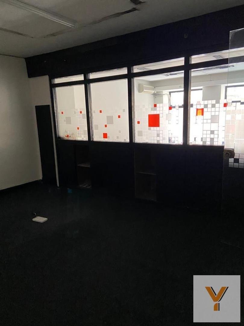 Oficina en Venta al Norte