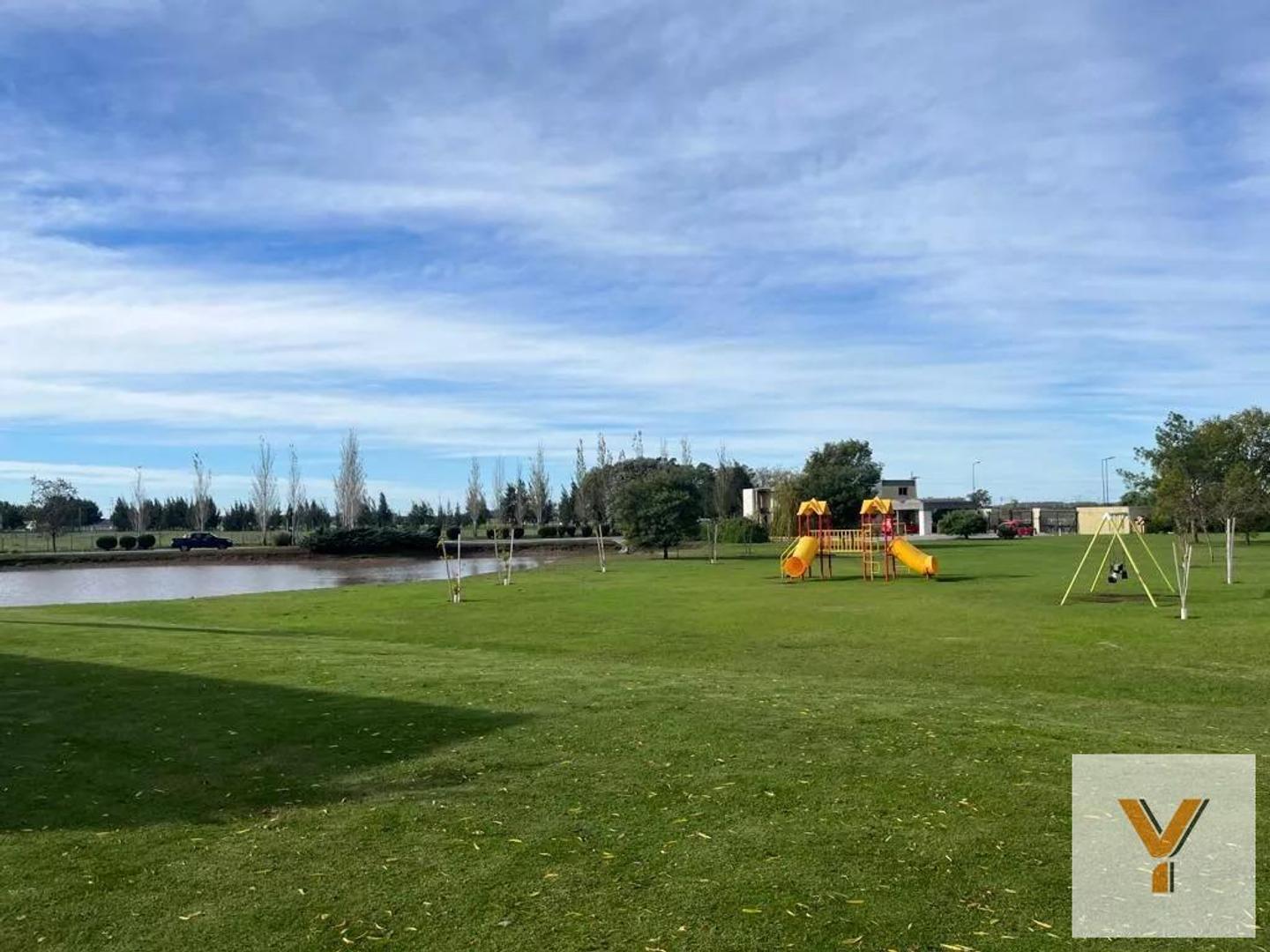 Terreno en Venta 30  mts Fondo