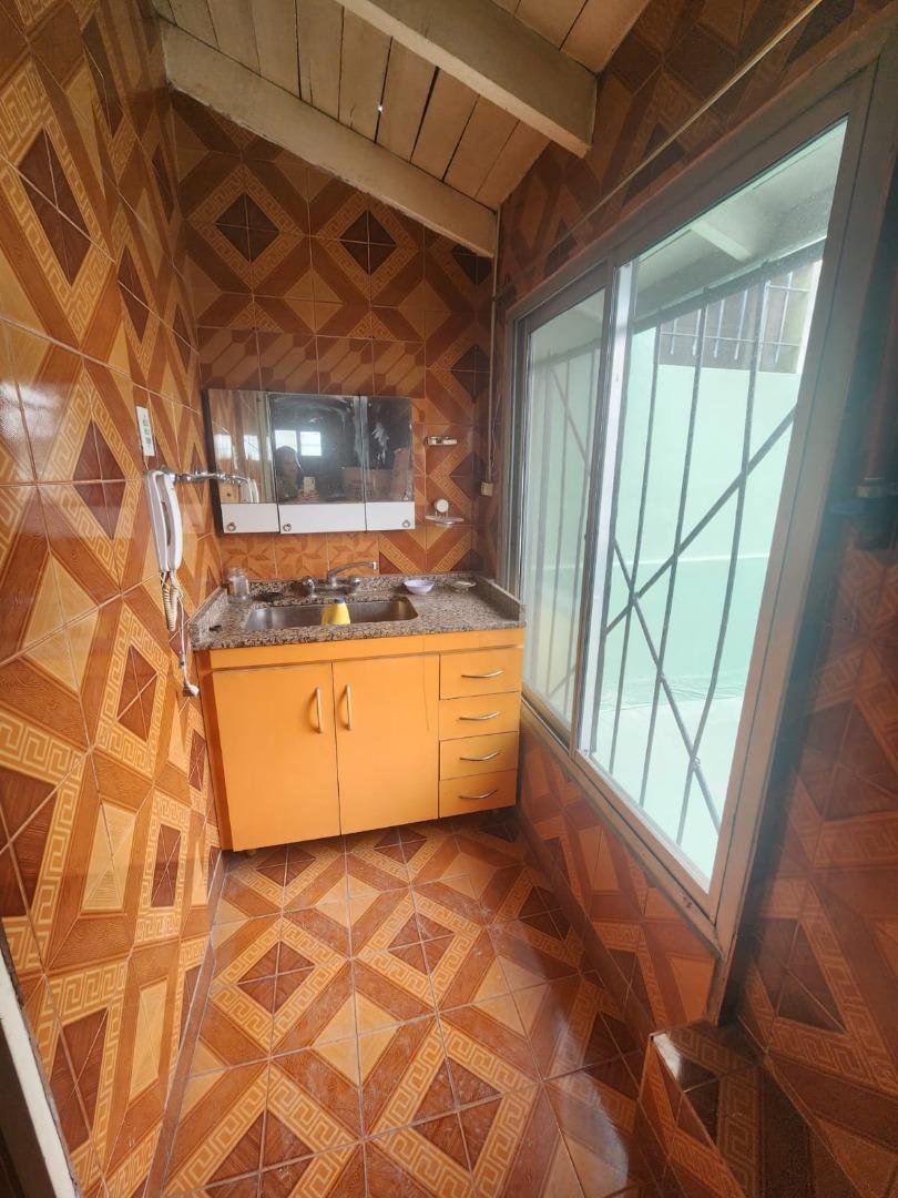 Depto Tipo Casa 3 ambientes con 1 baño