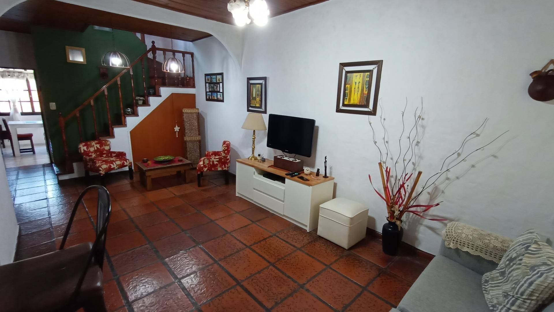 Depto Tipo Casa en Venta de 2 ambientes
