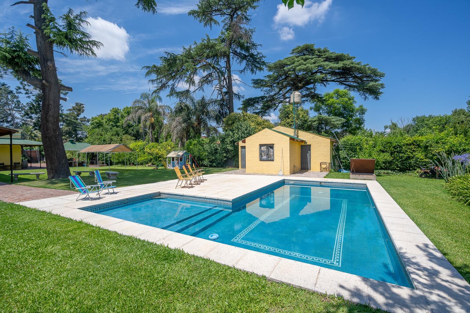 Venta Quinta Colonial Moreno -300 metros autopista