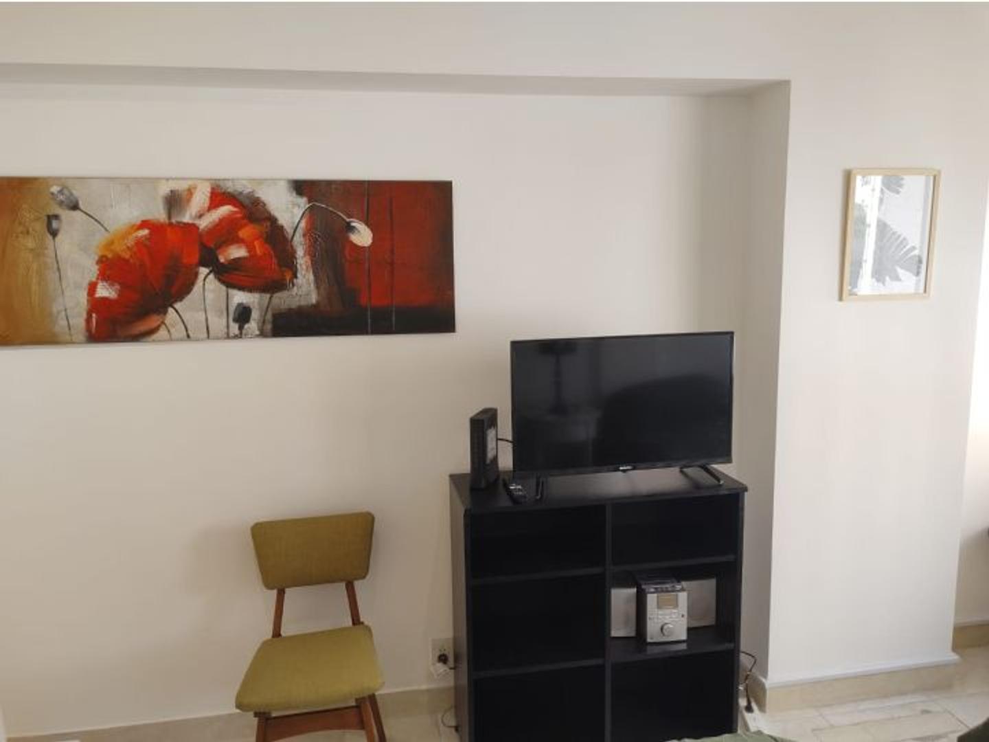 San Nicolas, Esmeralda 400, 1  amb y medio, 27m2, usd 620.000+ expensas e impuestos (alq min 3...