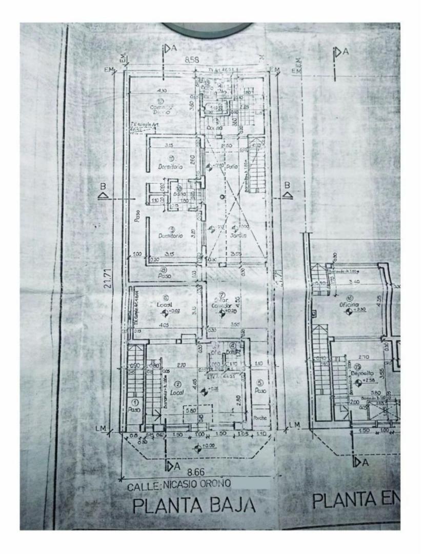 Casa 6 ambientes con 5 baños