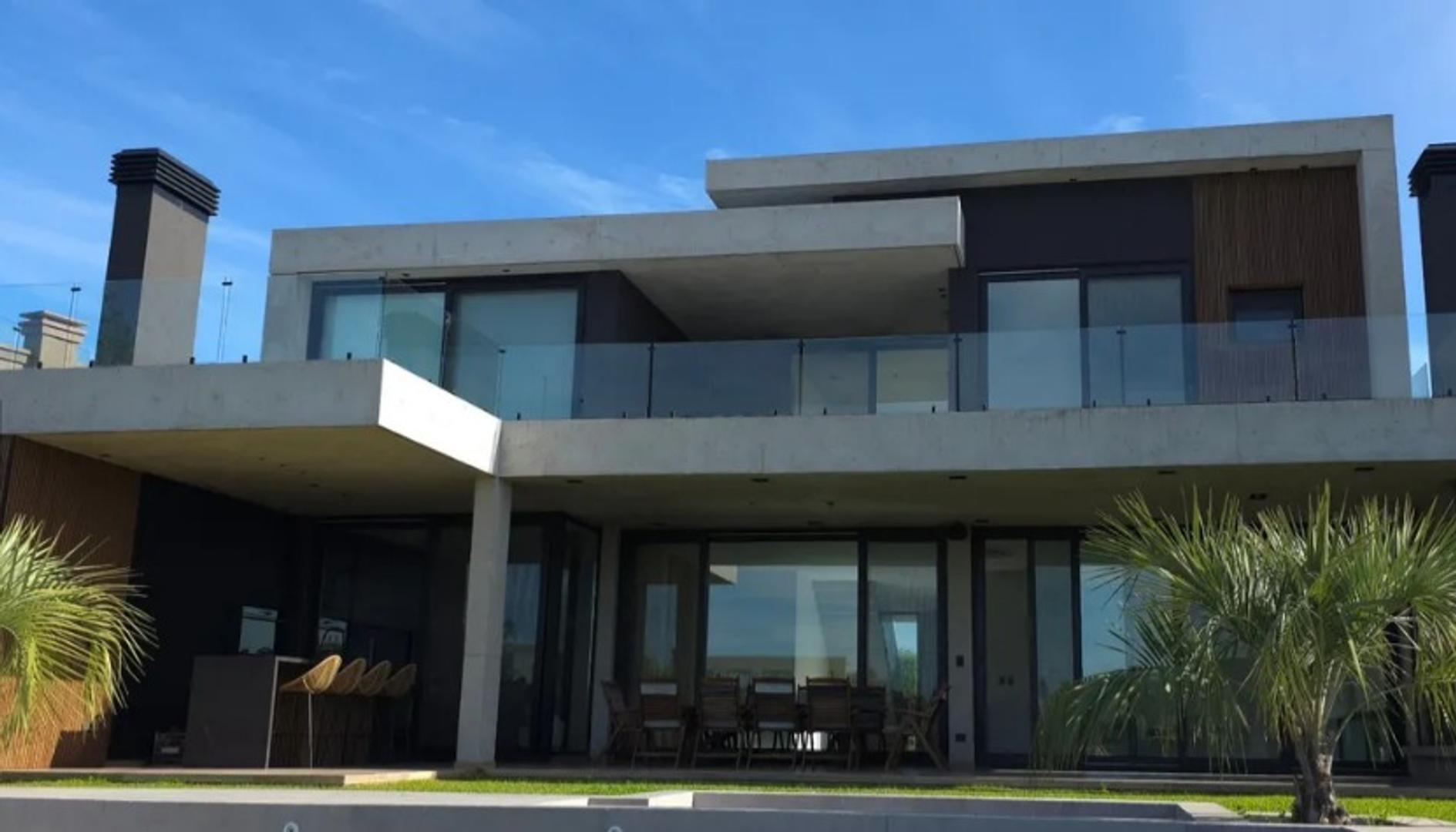 Casa en alquiler en Dique Lujan