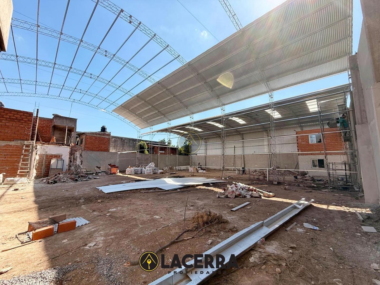 Galpon en Alquiler en San Andres, USD 3.000