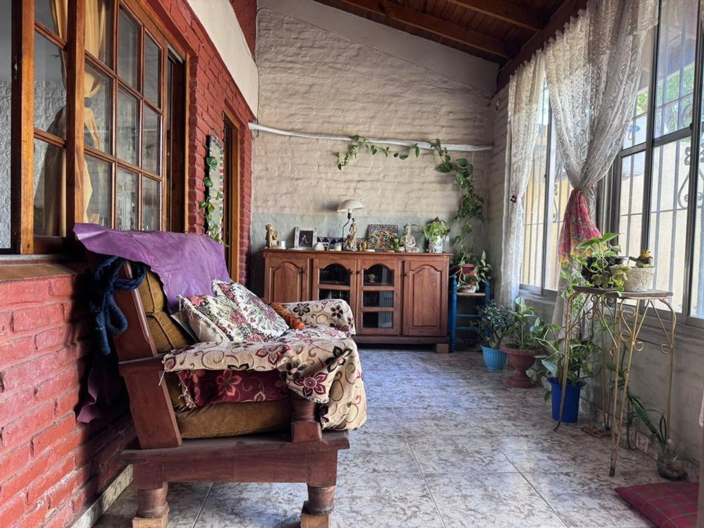 Depto Tipo Casa en Venta de 3 dormitorios